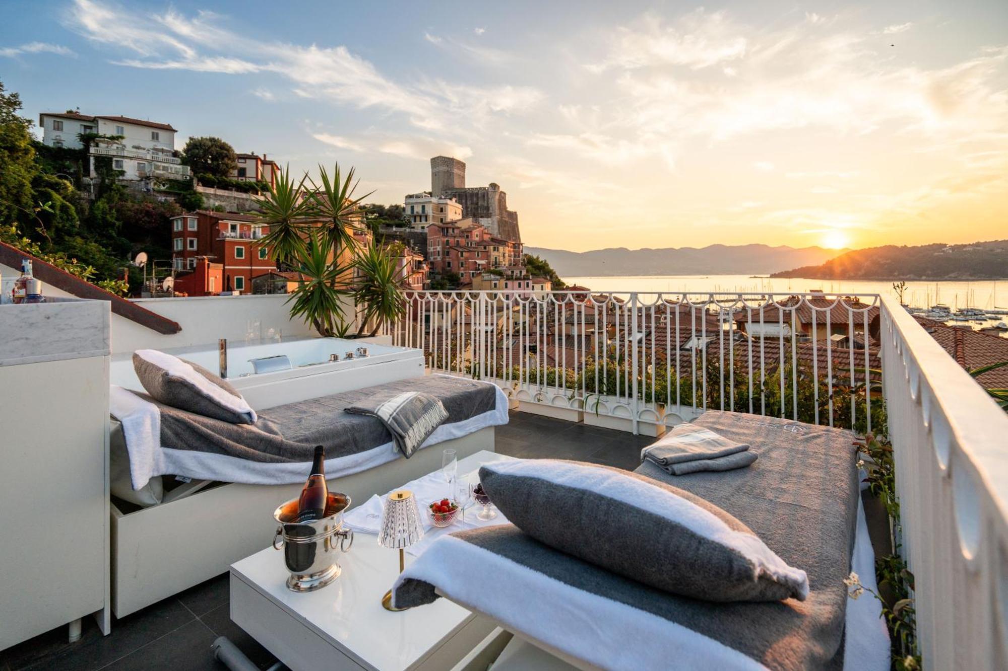 Torretta San Rocco -Luxury Suite Lerici Eksteriør billede