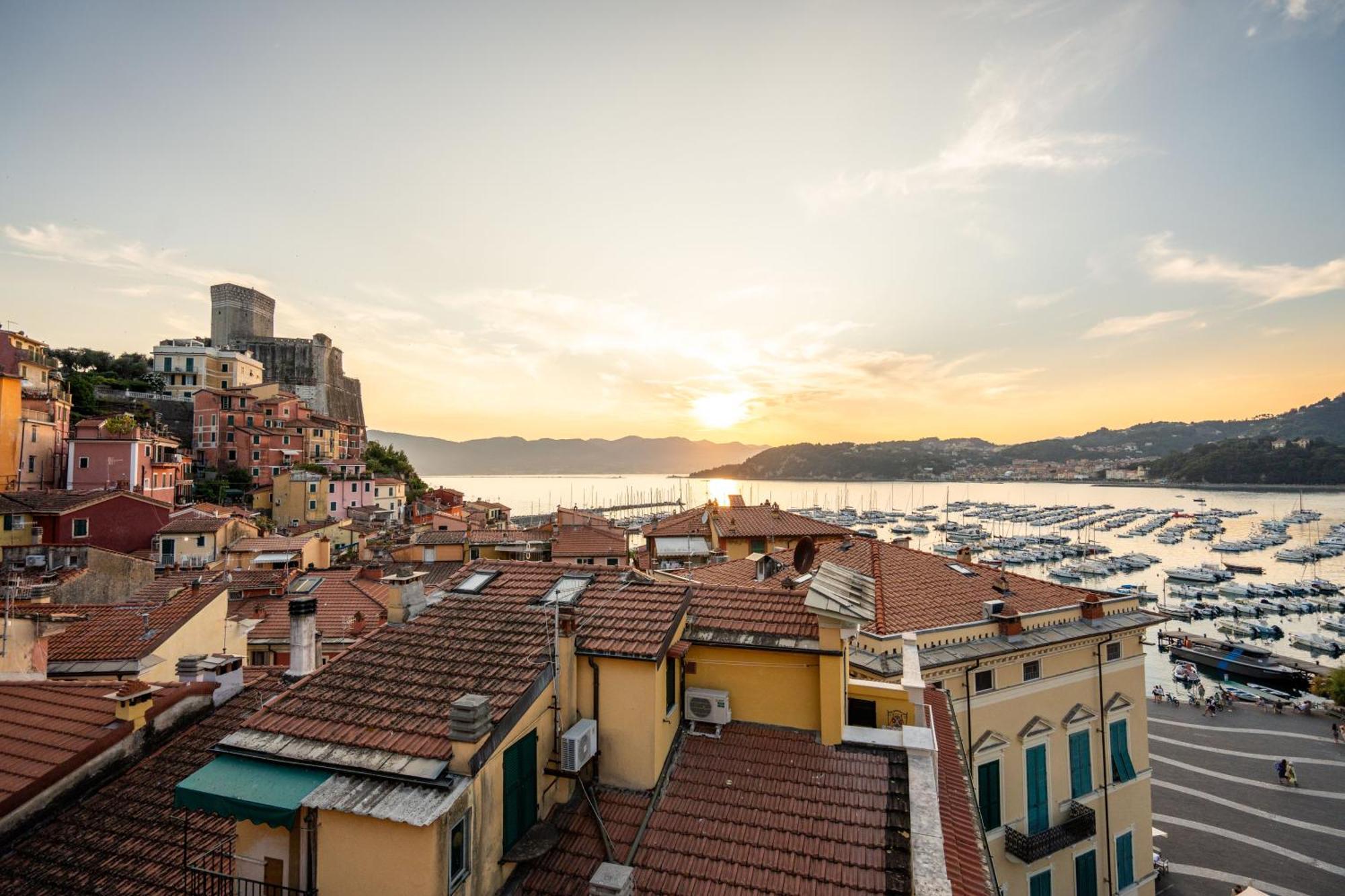 Torretta San Rocco -Luxury Suite Lerici Eksteriør billede